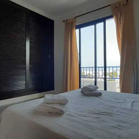 Perdomo Villa *